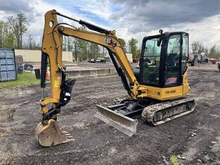 2022 Caterpillar 304