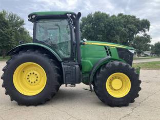 2012 John Deere 7230R