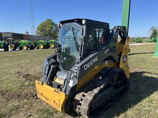 2023 John Deere 317G