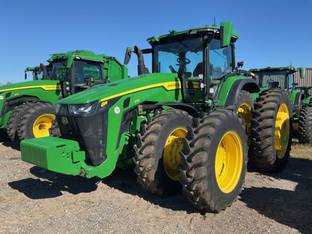 2023 John Deere 8R 370