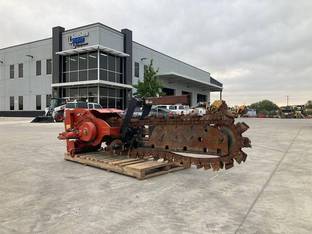 2014 Ditch Witch H810