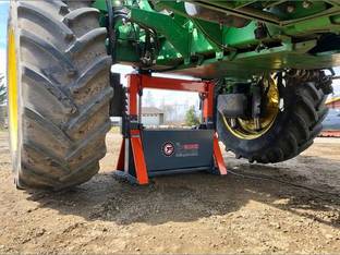 2024 The TireGrabber SPRAYER JACK