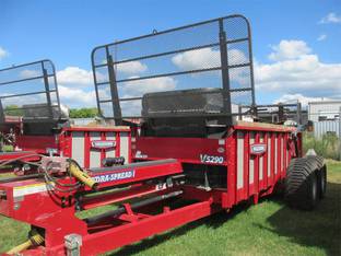 2023 HAGEDORN HYDRA-SPREAD EXTRAVERT 5290