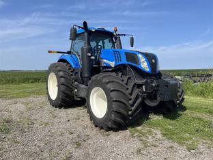 2015 New Holland T8.350