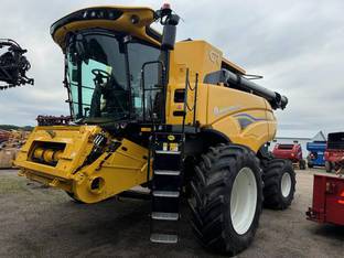 2024 New Holland CR8.90 REVELATION