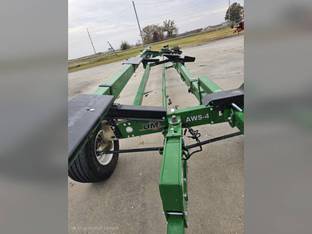 2024 Unverferth 42' Head Trailer