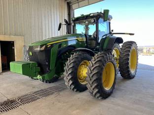 2023 John Deere 8R 340