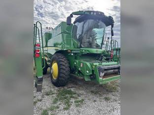 2022 John Deere S780