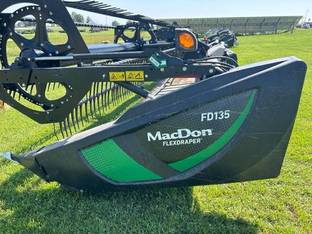 2020 MacDon Industries FD135