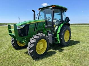 2024 John Deere 5090E