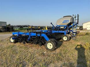 2024 New Holland P2185