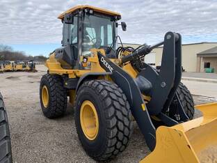 2023 John Deere 524 P-TIER