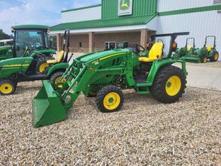 2019 John Deere 3046R