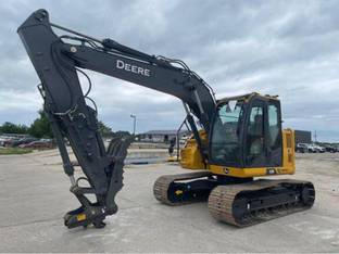 2022 John Deere 135 P