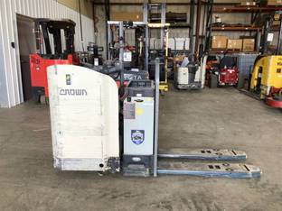2017 CROWN PR4500-60