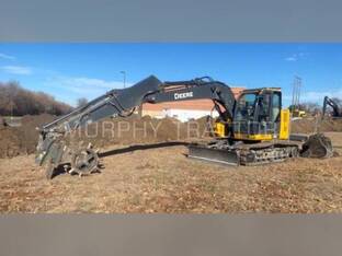 2022 John Deere 135G