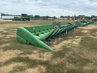 2016 John Deere 616C