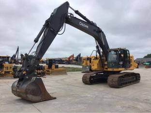 2023 John Deere 345 P