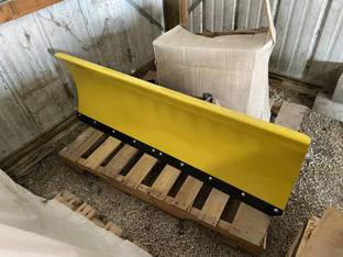 2022 John Deere 54 IN. BLADES