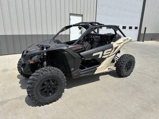 2023 can-am MAVERICK X3 DS TURBO