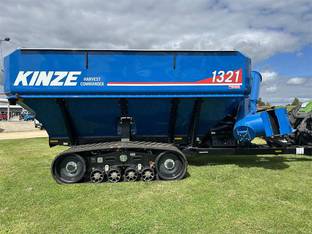 2024 Kinze 1321