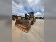 2020 John Deere 644L