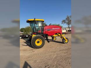 2023 New Holland 260 PLUS