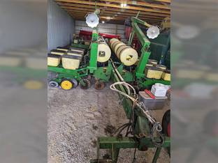 John Deere 7000