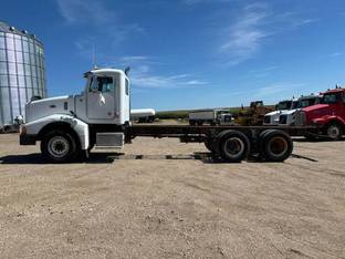 2003 Peterbilt 385