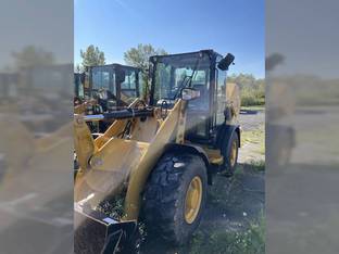 2023 Caterpillar 906M