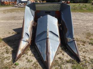 Gleaner 240