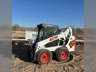 2023 Bobcat S590
