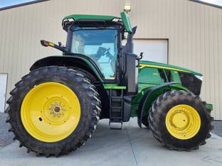 2023 John Deere 7R 290