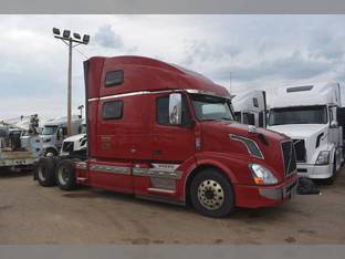 2017 Volvo VNL64T780