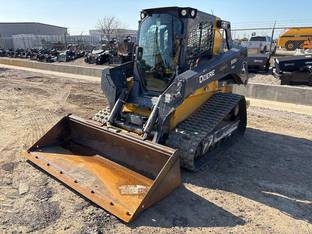 2021 John Deere 333G