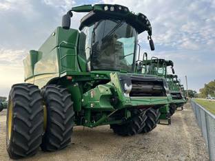2022 John Deere S790