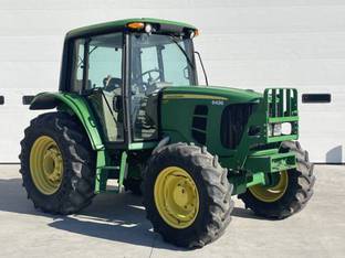 2010 John Deere 6430