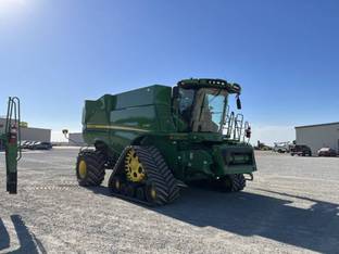 2021 John Deere S780