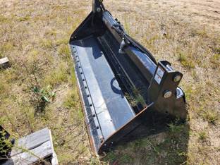 2022 VIRNIG HMPV84 Bucket