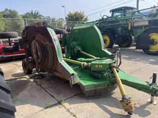 2021 John Deere R15
