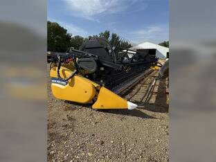 2022 New Holland 880CF-40