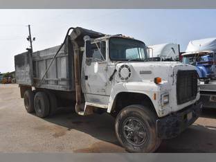 1994 Ford L9000