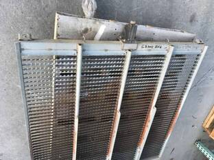 John Deere AH212247 / AXE20458 Deep tooth seive