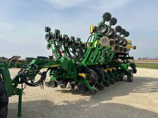 2020 John Deere 1795