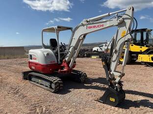 2025 Takeuchi TB240
