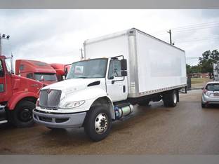 2017 International DURASTAR 4300