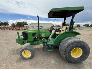 2012 John Deere 5075M