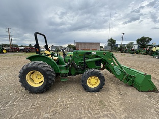 2012 John Deere 5093E