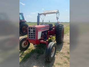 1975 International 574