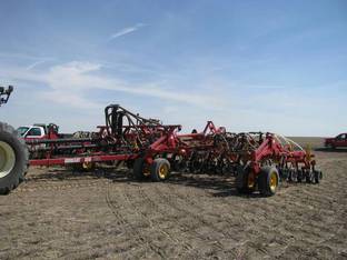 2018 Bourgault Industries Ltd. 5810-42